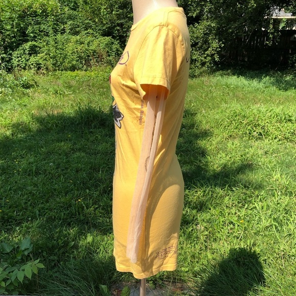 Sparkly Ed Hardy Tshirt Medium - Picture 2 of 4